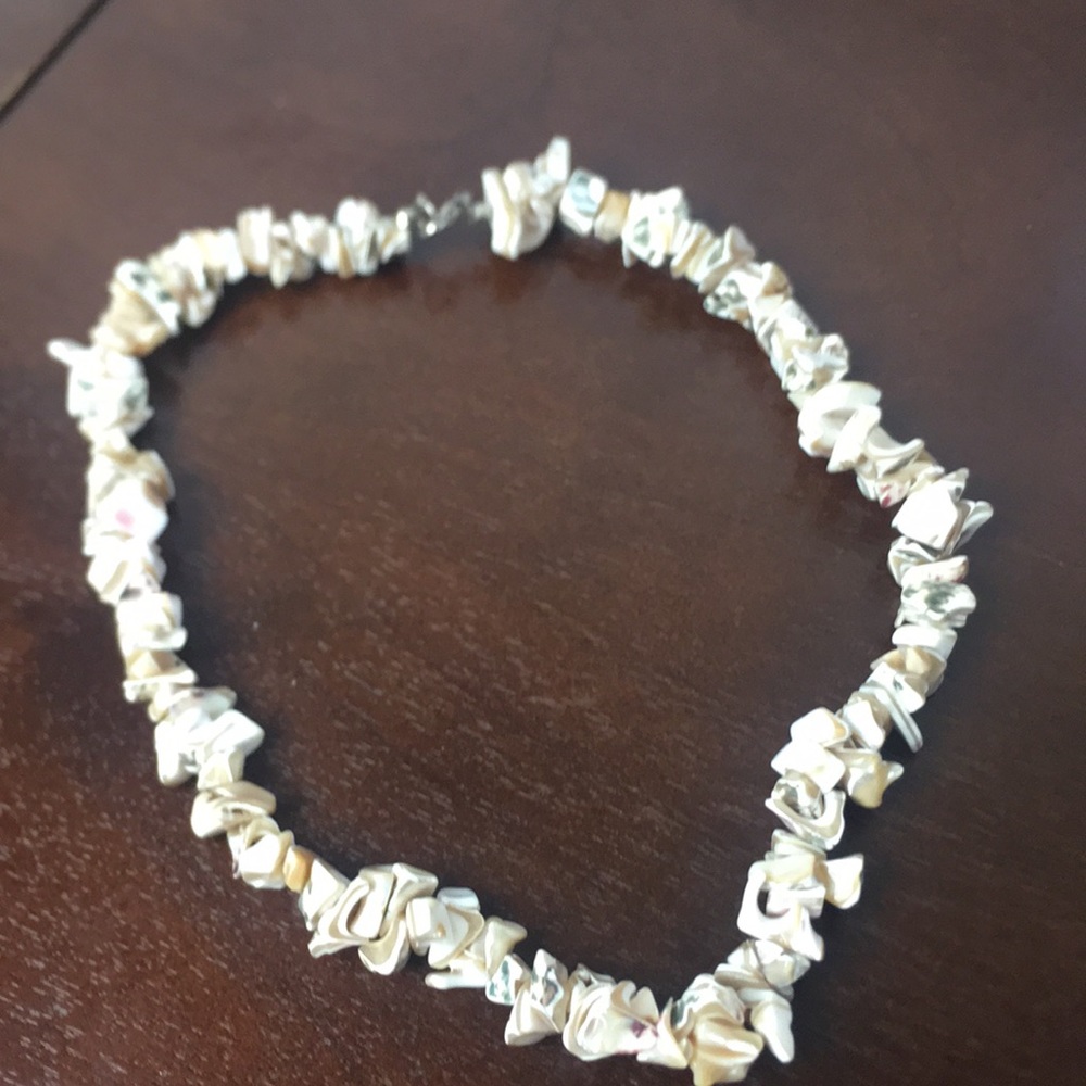 Necklaces - Picture 9 of 10